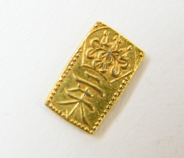 No.09221 明治二分判金 2.98g、天保二朱判金 1.60g 江戸 本物+